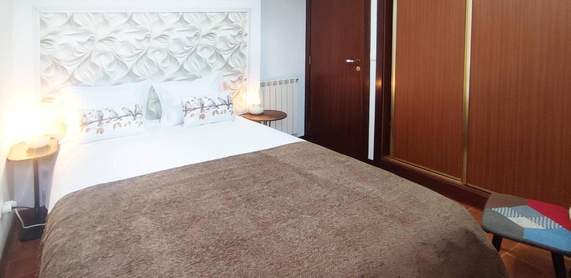 R3 - Guesthouse Travessa Da Arieira Aguda (Leiria) Bagian luar foto